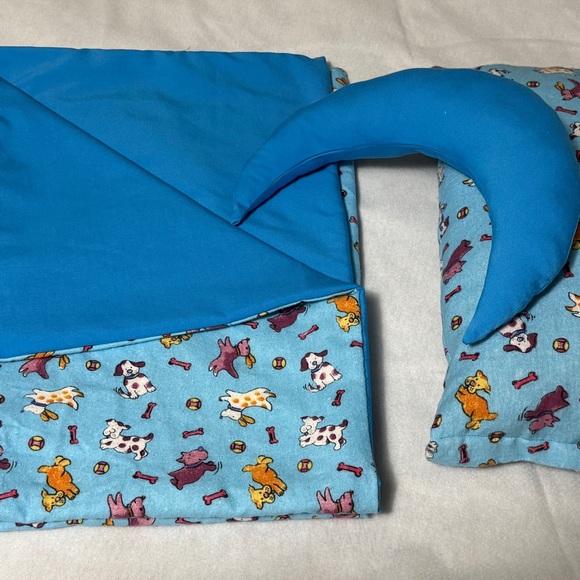 Hand crafted blanket set - Picture 8 of 13